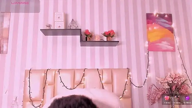 DarkHoneyy online show from February 20, 2026, 12:49 pm