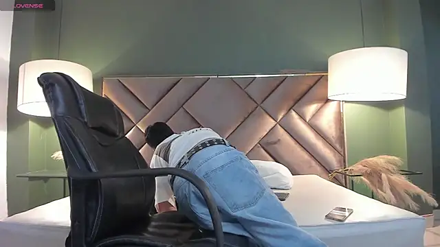 Snapshot of Aiden_Royce chatting on January 11, 2026, 6:07 am Aiden Royce online show from January 11, 2026, 6:07 am