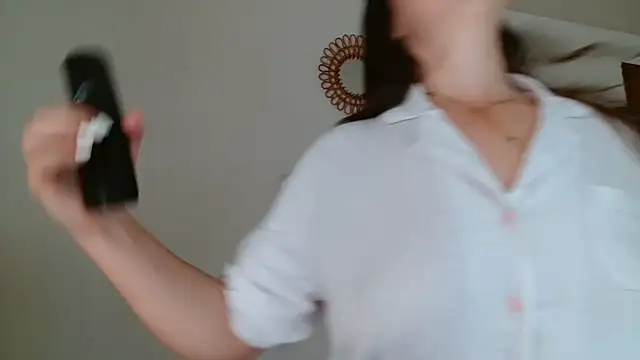 liloush   online show from September 27, 2025, 11:37 am