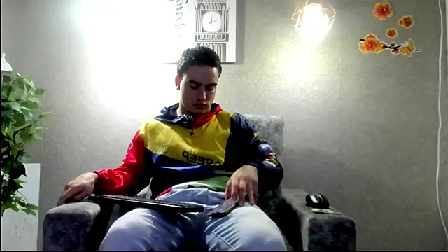 battistaturner online show from October 19, 2025, 2:34 am