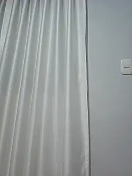 Miss Pompitas23 online show from December 5, 2025, 2:20 am