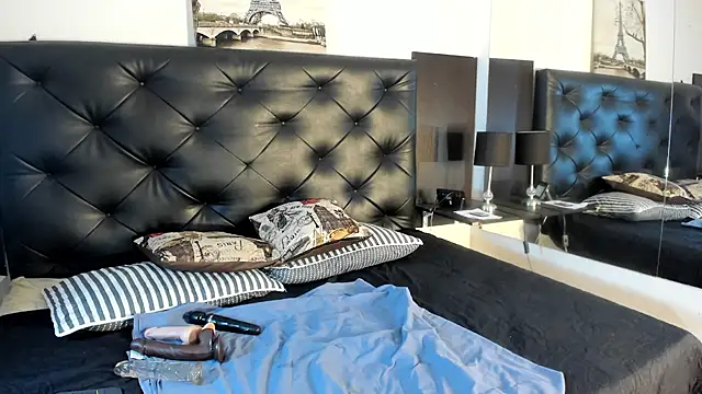 Kymy marquez online show from March 29, 2026, 8:42 pm