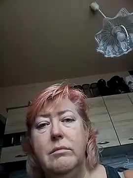 Snapshot of TerezaVelvet chatting on December 2, 2025, 7:47 am TerezaVelvet online show from December 2, 2025, 7:47 am