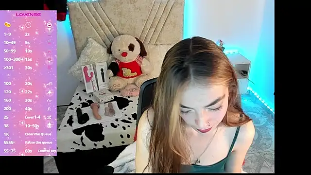 Mia Victoria22 online show from March 28, 2026, 3:22 pm