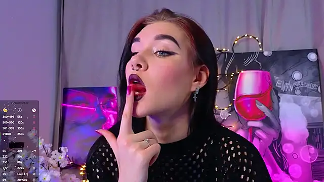 JenniferSullivan online show from January 6, 2026, 9:39 pm