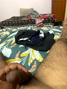 Snapshot of tonedcut_6 chatting on October 20, 2025, 6:03 am tonedcut 6 online show from October 20, 2025, 6:03 am