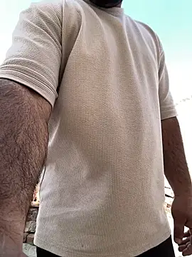 Snapshot of tonedcut_6 chatting on March 4, 2026, 8:09 am tonedcut 6 online show from March 4, 2026, 8:09 am