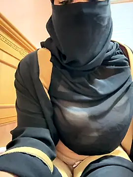  Laiali  online show from October 7, 2025, 12:13 pm