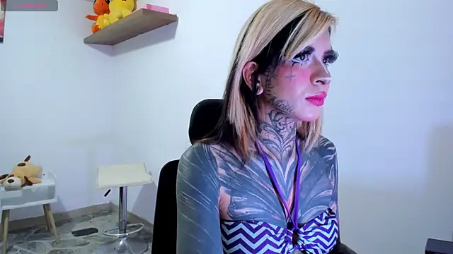 Nickidoll66- online show from May 14, 2026, 12:17 am