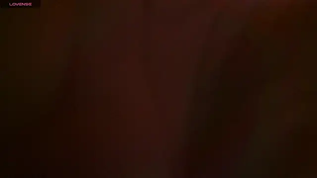 Snapshot of _Aron_Piter_ chatting on November 7, 2025, 10:43 pm Aron Piter online show from November 7, 2025, 10:43 pm