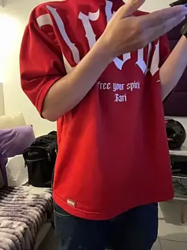 AdrianRinaldi online show from November 24, 2025, 7:57 pm