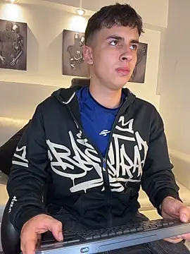 AdrianRinaldi online show from March 16, 2026, 8:02 pm