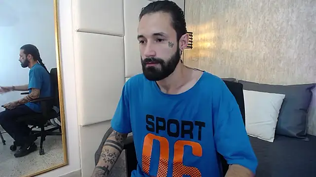 Hisoka 011 online show from March 7, 2026, 7:33 pm