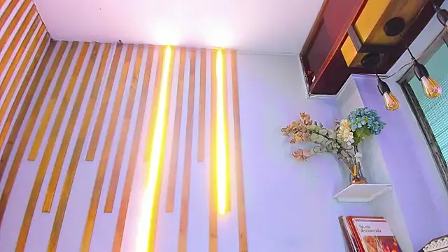 Jennifer Vega1 online show from November 14, 2025, 9:46 pm