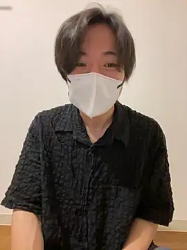 Yuma0718 online show from November 20, 2025, 2:50 pm