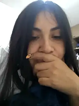 miel latina online show from October 27, 2025, 3:54 am