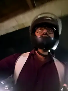 YoursThickDick online show from April 7, 2026, 4:07 pm