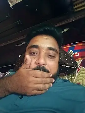 Raju fuckerr online show from October 10, 2025, 8:13 am