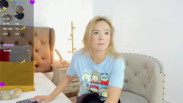 frehia dimou online show from December 23, 2025, 2:20 am