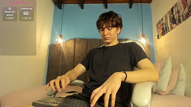 Oscar and dani online show from April 11, 2026, 3:11 am