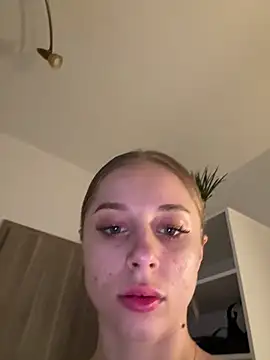 BabyAnais online show from October 23, 2025, 4:06 pm