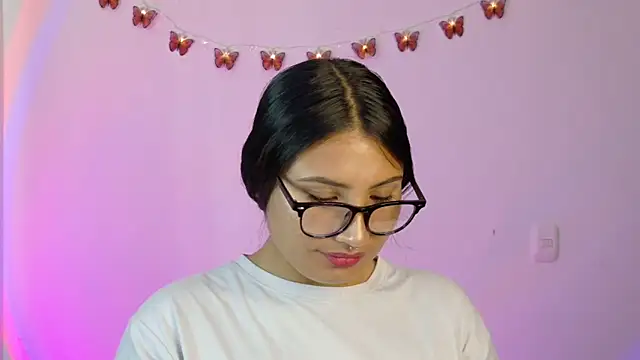 Linda andrew online show from March 28, 2026, 4:39 pm