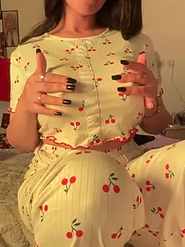 OnlyRima online show from November 30, 2025, 10:58 pm