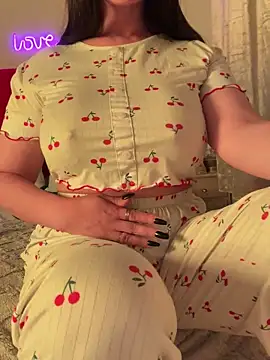 OnlyRima online show from February 7, 2026, 11:30 pm