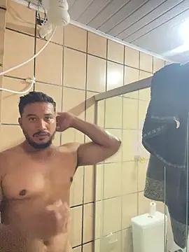 alanjordan100 online show from February 9, 2026, 12:47 am