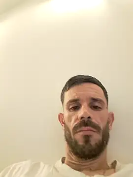 lolo7121 online show from November 13, 2025, 11:47 pm