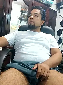 Snapshot of Hotknight chatting on January 12, 2026, 9:31 pm Hotknight online show from January 12, 2026, 9:31 pm