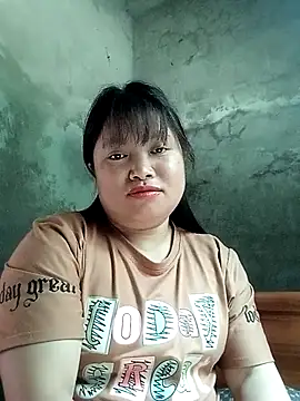 Tdtd57 online show from March 28, 2026, 4:12 am