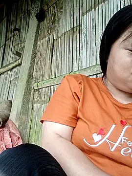 Tdtd57 online show from April 5, 2026, 8:44 am