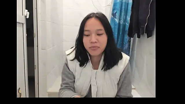 soska26 online show from October 3, 2025, 5:43 pm