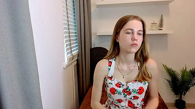 Spicy Lexi online show from June 12, 2026, 6:34 am