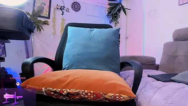 SebastianHilton online show from February 1, 2026, 1:42 pm