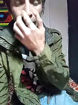 githot online show from November 10, 2025, 8:13 am