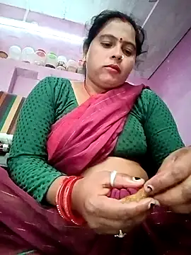 Hot komal1 online show from October 31, 2025, 11:55 am