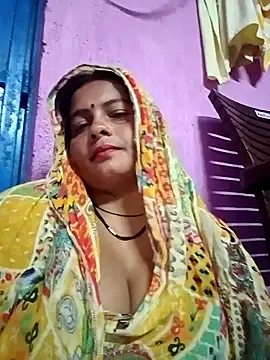 Hot komal1 online show from November 21, 2025, 9:02 pm