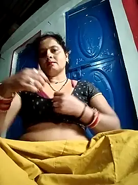 Snapshot of Hot_komal1 chatting on May 8, 2026, 9:20 pm Hot komal1 online show from May 8, 2026, 9:20 pm