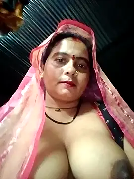 Snapshot of Hot_komal1 chatting on May 17, 2026, 8:27 pm Hot komal1 online show from May 17, 2026, 8:27 pm
