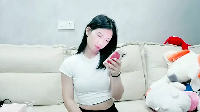 xiaoLI-2025 online show from September 26, 2025, 2:43 pm