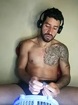 Alexsexygamer online show from November 23, 2025, 1:05 am