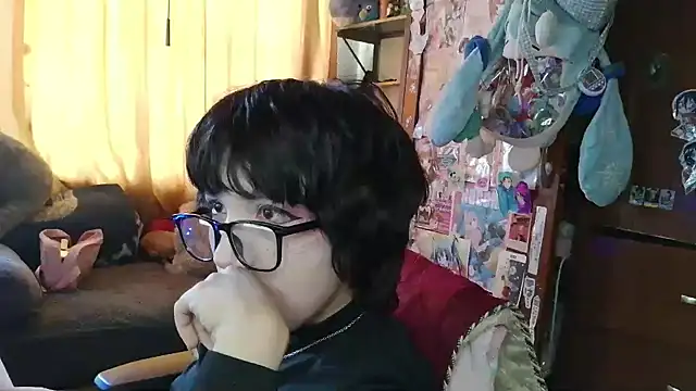 Terraelowen online show from April 7, 2026, 1:22 pm