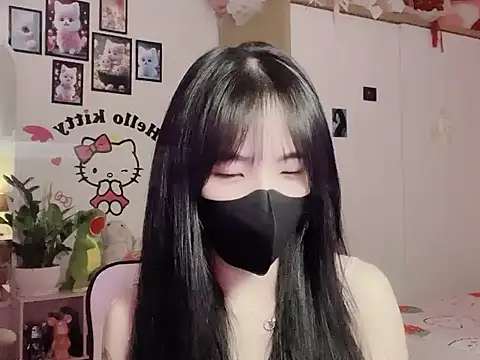 keelinnn19 online show from October 19, 2025, 7:25 pm