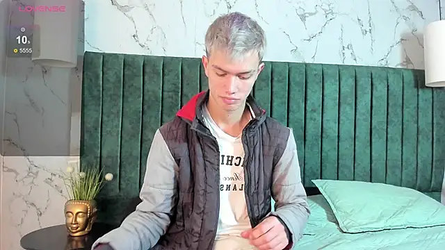 nicktorn online show from October 30, 2025, 12:50 pm