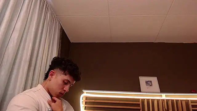 PaulEvens online show from October 25, 2025, 1:18 pm