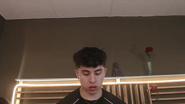 PaulEvens online show from November 21, 2025, 1:32 pm