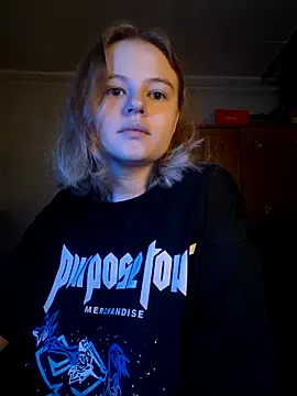 SlipperSherry online show from October 10, 2025, 3:55 pm