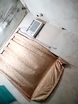 big booty15 online show from January 6, 2026, 4:43 pm